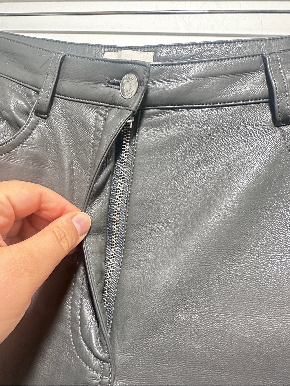 Aritzia Wilfred Melina High Waisted Vegan Leather Pants Charcoal Grey Small S - Picture 4 of 15